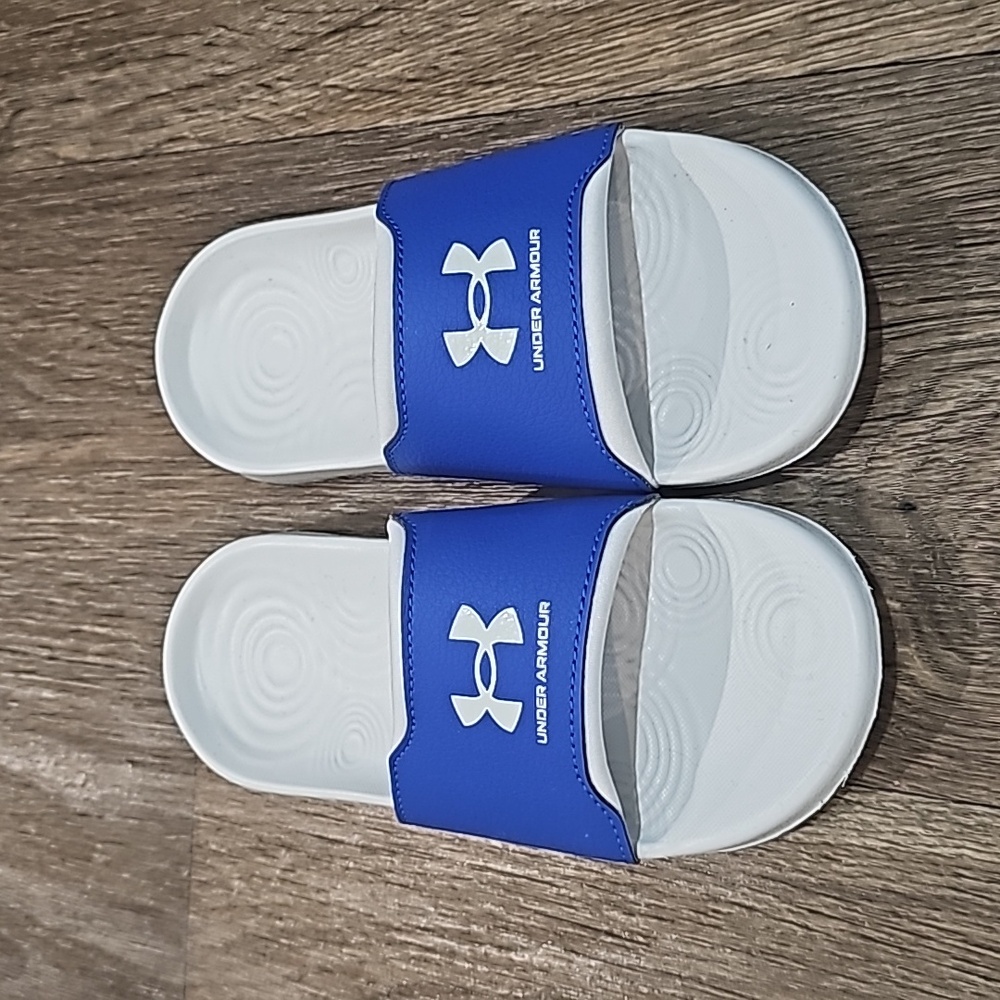 Under Armour boys size 13k sandals